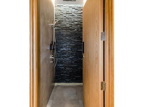 sleep 'n fly Sleep Lounge,Business Pods & Showers sleep 'n fly Sleep Lounge,Business Pods & Showers