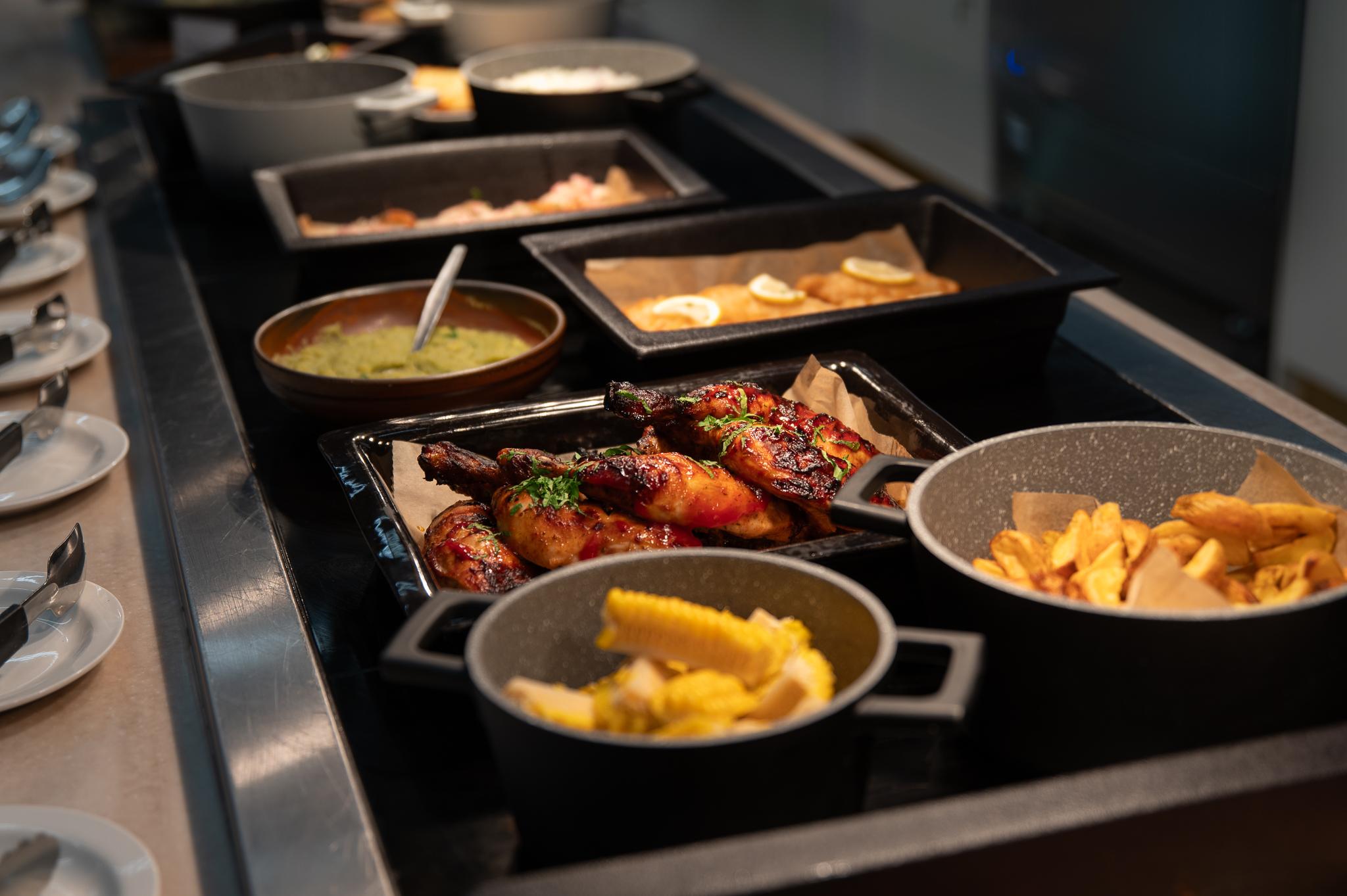 The Six Eight One Lounge, Leeds Bradford, United Kingdom The Six Eight One Lounge, Leeds Bradford, United Kingdom