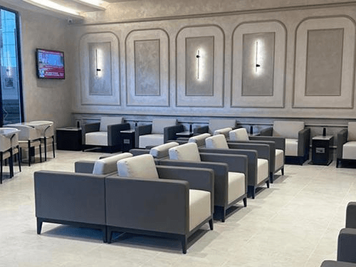 Encalm Lounge (International)