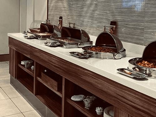 Plaza Premium Lounge (International Departures)_Jeddah King A Aziz Intl_Saudi Arabia Plaza Premium Lounge (International Departures)_Jeddah King A Aziz Intl_Saudi Arabia