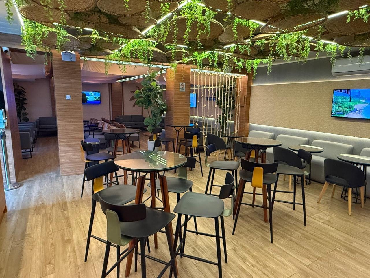 Blue Lounge Noronha, Fernando de Noronha (Gov. Carlos Wilson), Brazil Blue Lounge Noronha, Fernando de Noronha (Gov. Carlos Wilson), Brazil