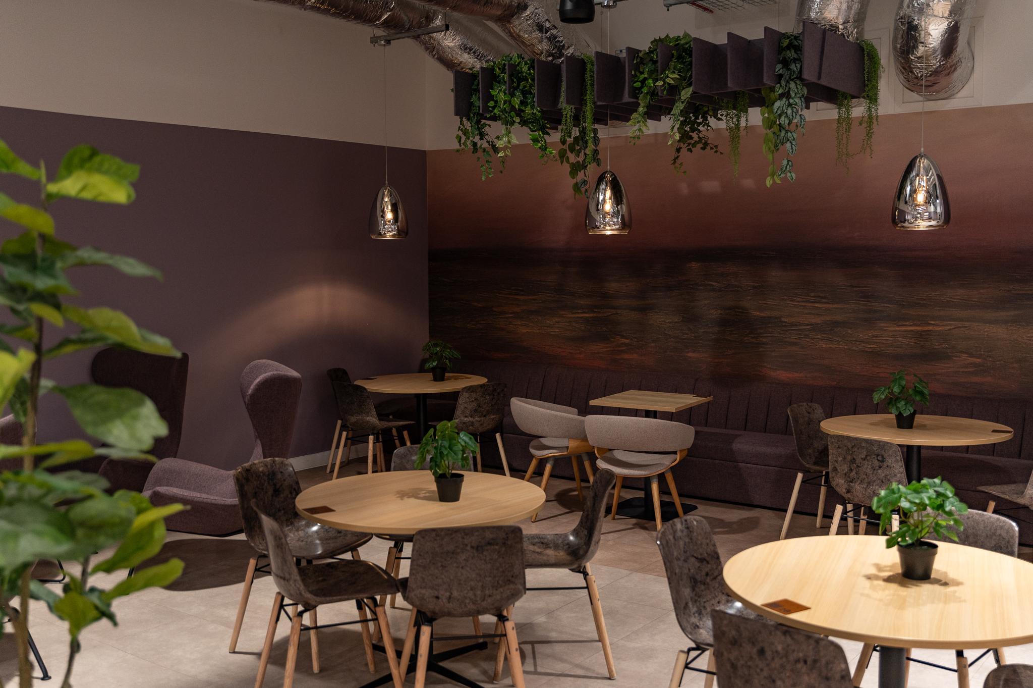 The Six Eight One Lounge, Leeds Bradford, United Kingdom The Six Eight One Lounge, Leeds Bradford, United Kingdom