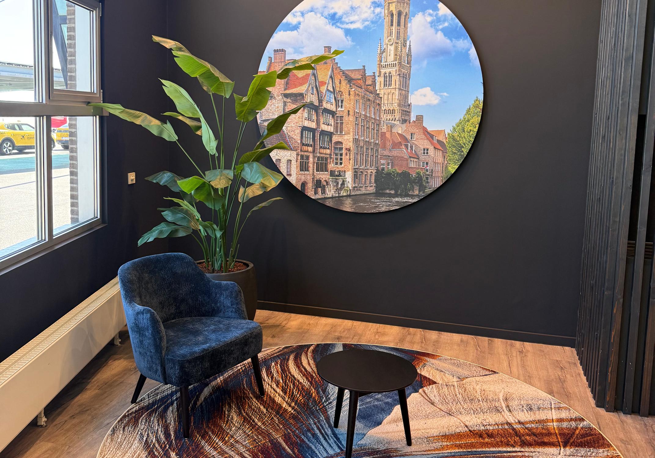 Horizon Lounge, Ostend–Bruges International, Belgium Horizon Lounge, Ostend–Bruges International, Belgium