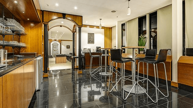 Main Image Main Image