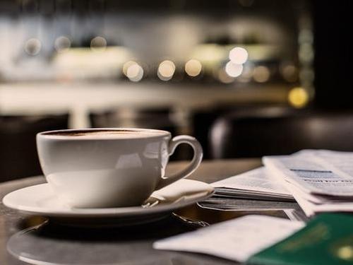 Main Image Main Image