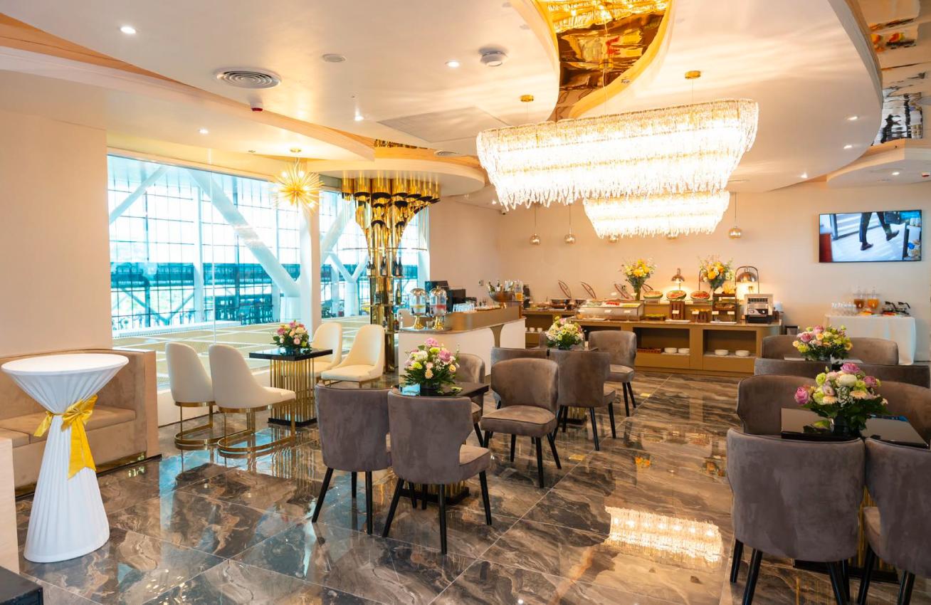 Vietnam Airlines Lotus Premier Lounge, Tan Son Nhat International, Vietnam Vietnam Airlines Lotus Premier Lounge, Tan Son Nhat International, Vietnam