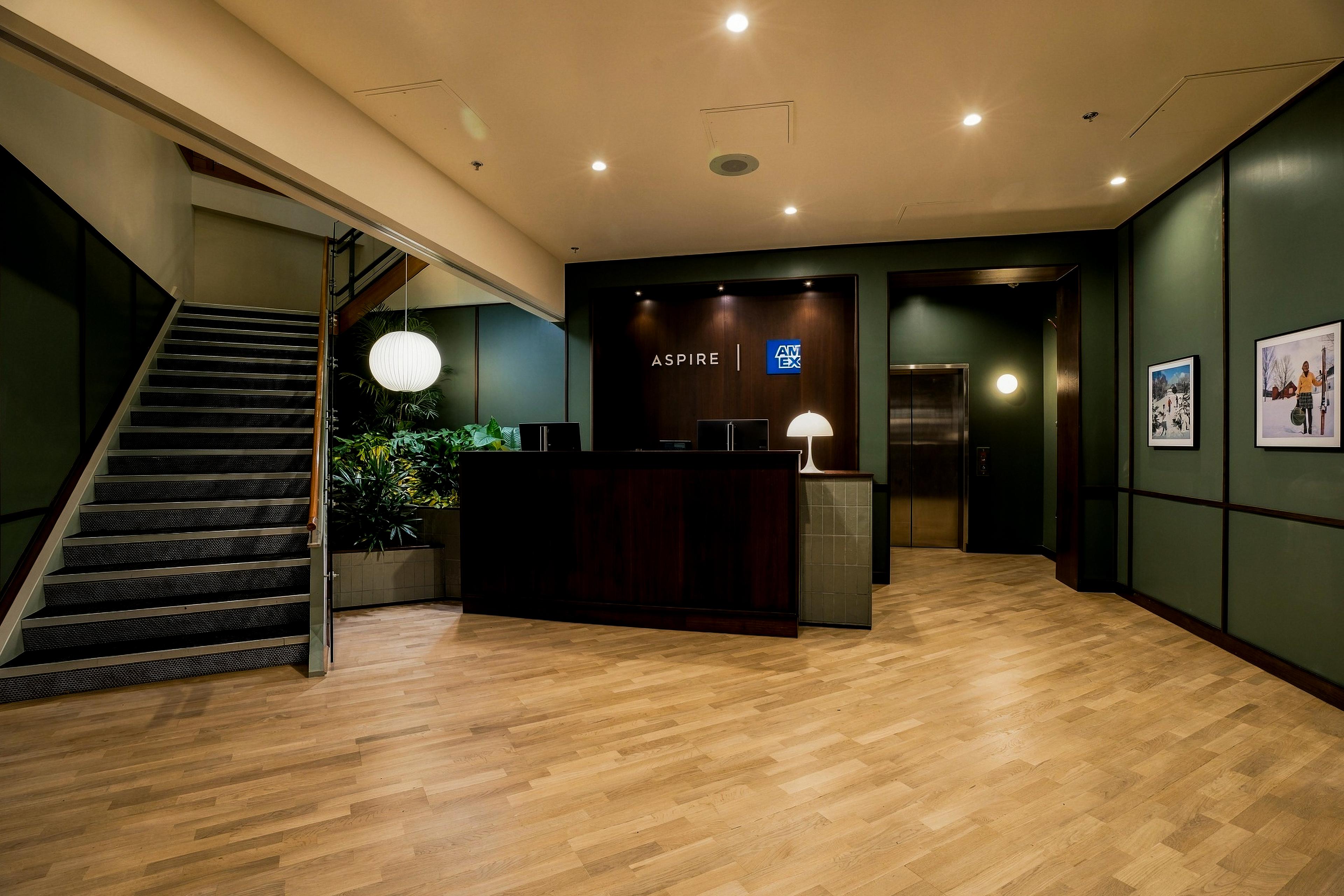 Aspire Lounge (Domestic), Calgary International, Canada Aspire Lounge (Domestic), Calgary International, Canada