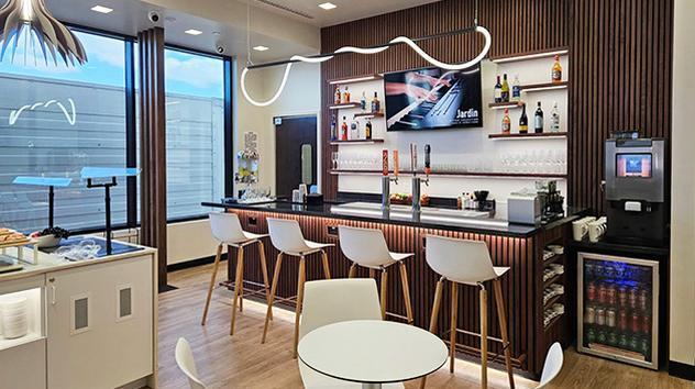 Main Image Main Image