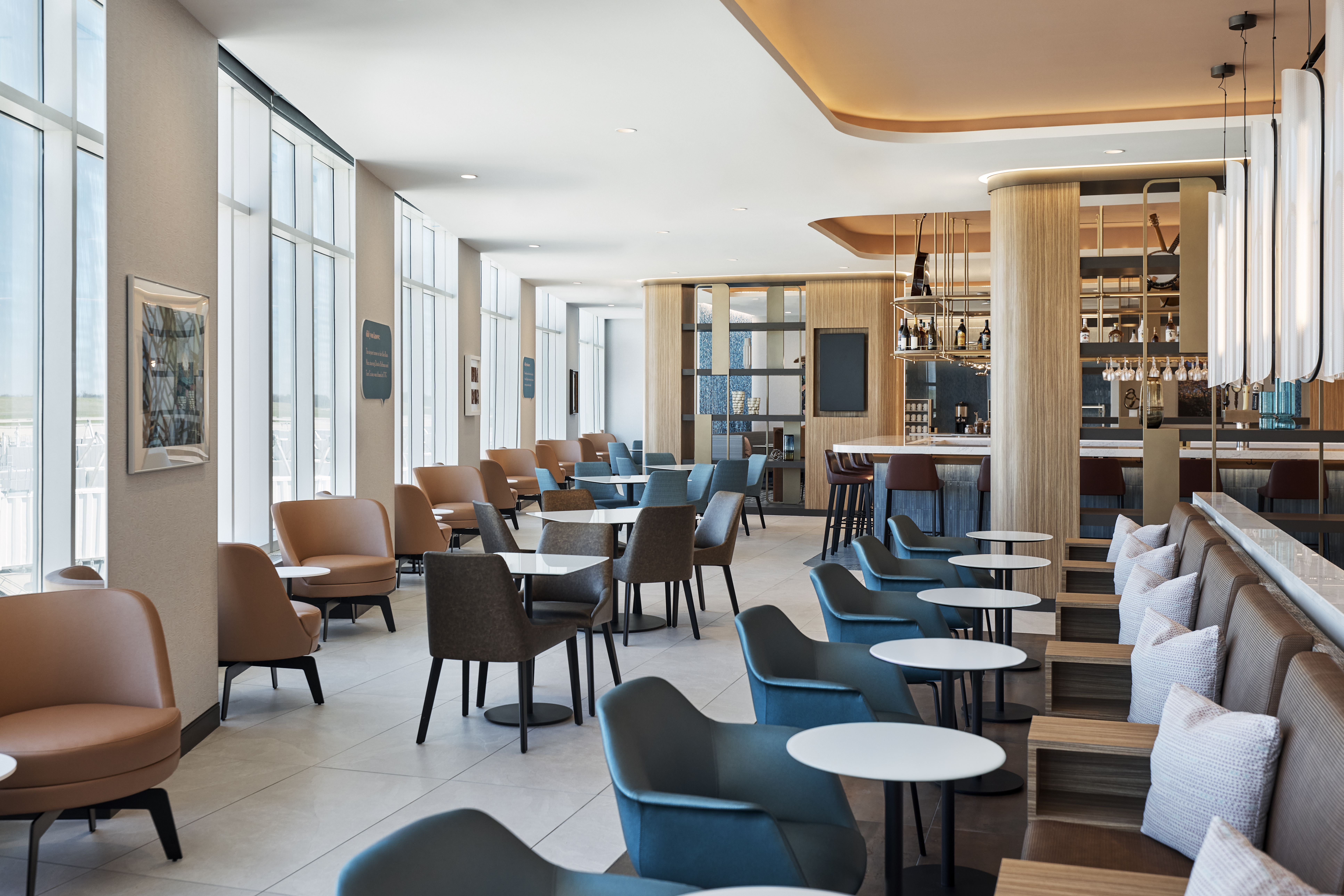 Escape Lounges, Cincinnati OH Cincinnati/Northern Kentucky Intl, USA Escape Lounges, Cincinnati OH Cincinnati/Northern Kentucky Intl, USA