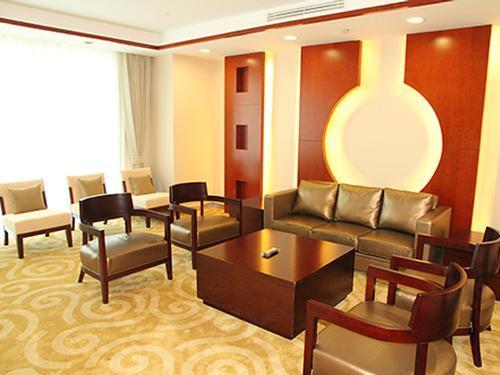 First Class Lounge (No.15)_Tianjin Binhai Intl_China First Class Lounge (No.15)_Tianjin Binhai Intl_China