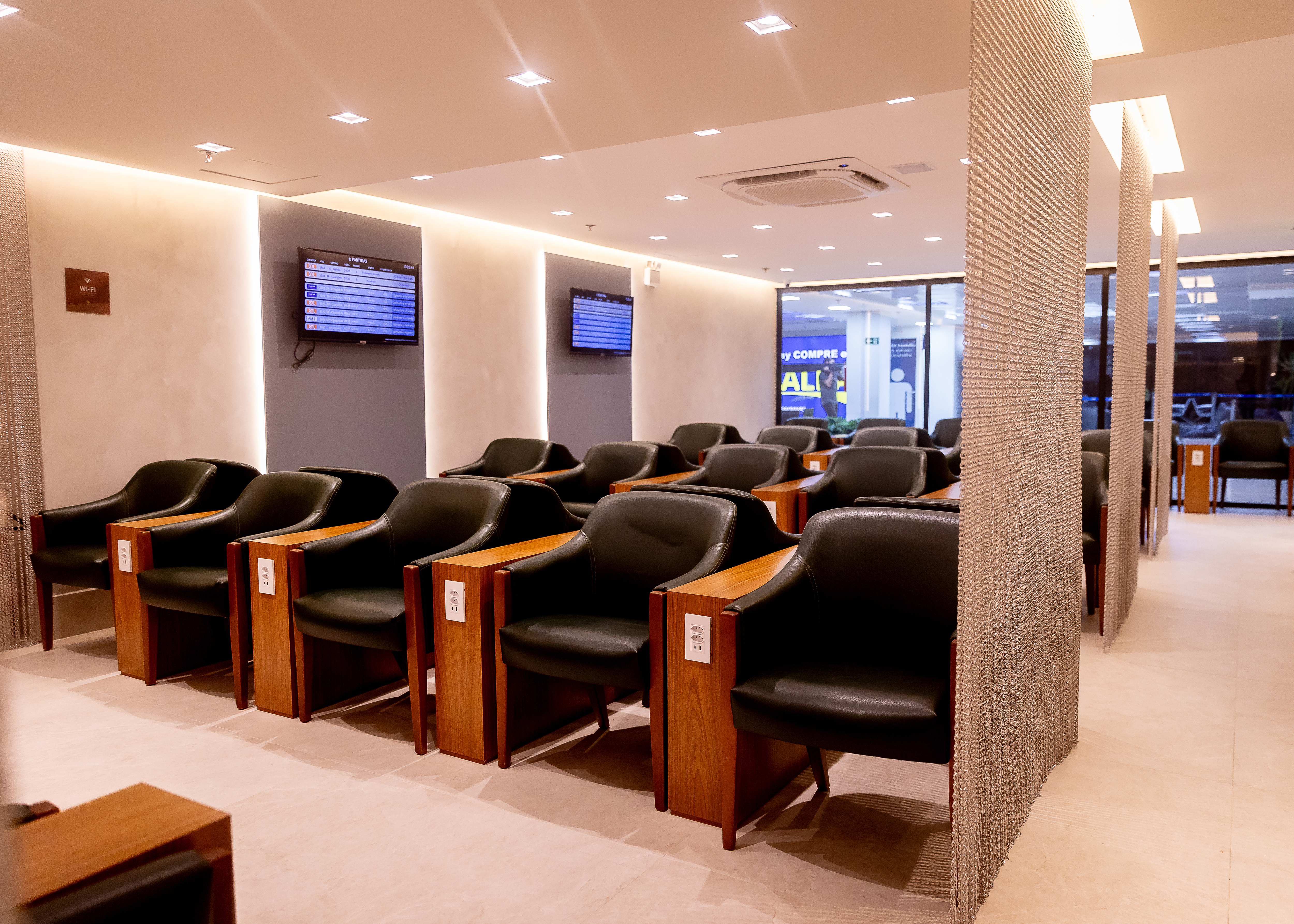 Advantage VIP Lounge, Foz do Iguacu Cataratas Intl, Brazil Advantage VIP Lounge, Foz do Iguacu Cataratas Intl, Brazil