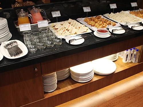 Bird Lounge, Bhubaneswar Biju Patnaik Intl, India Bird Lounge, Bhubaneswar Biju Patnaik Intl, India