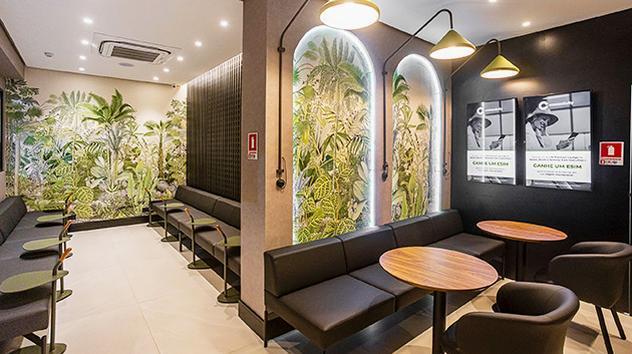 Main Image Main Image