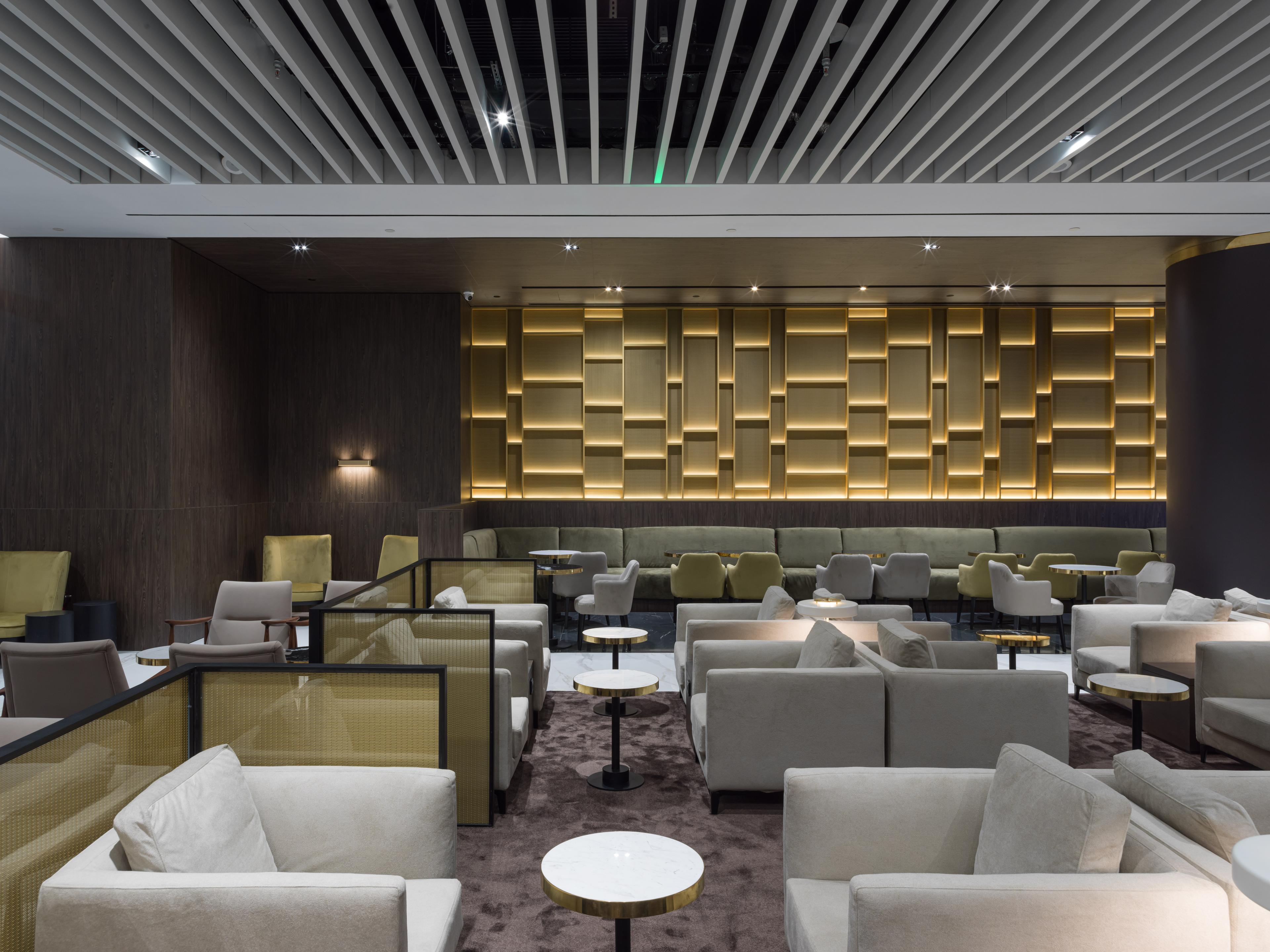 Goldair Handling Lounge Extra