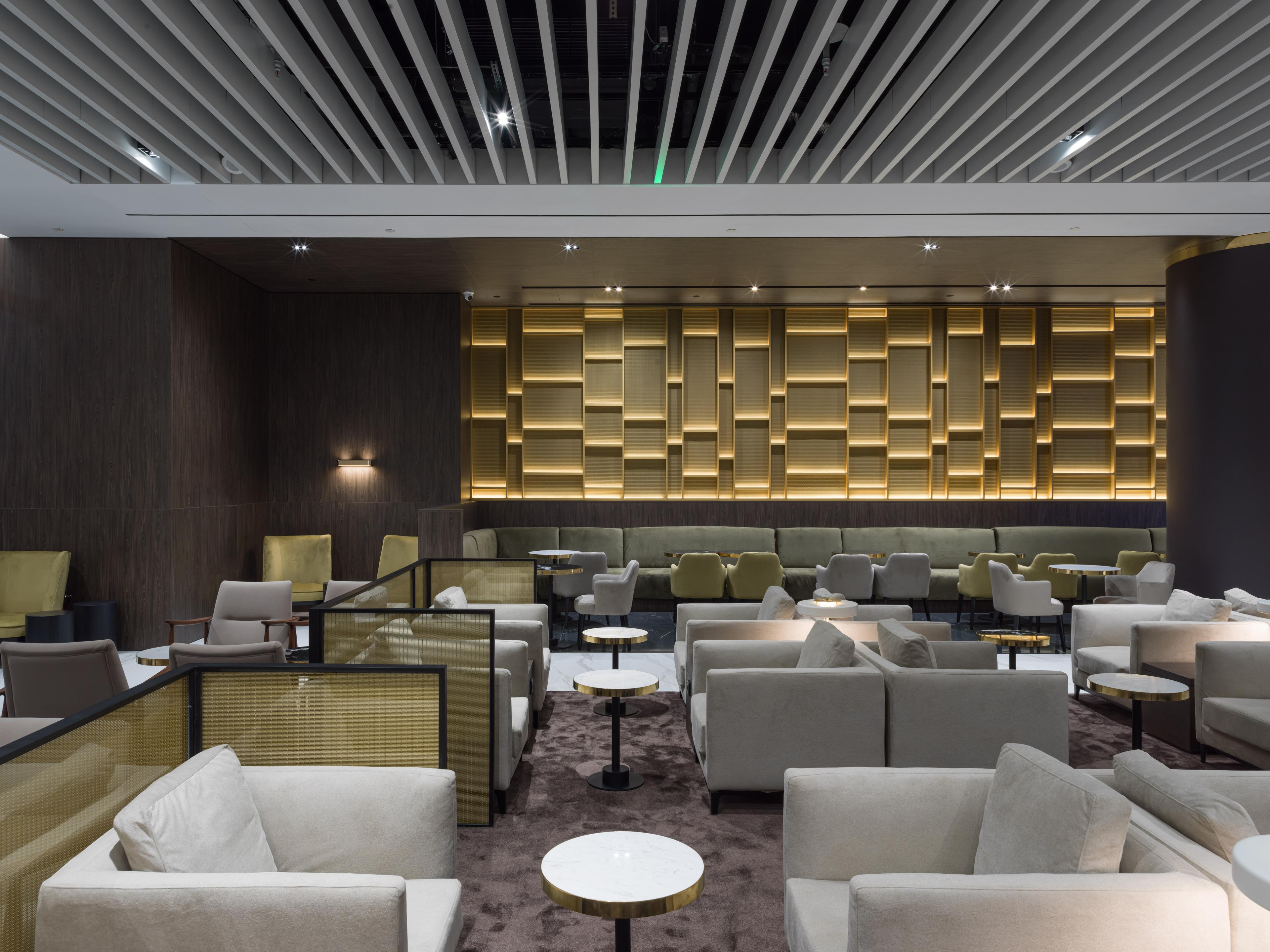 Goldair Handling Lounge Extra