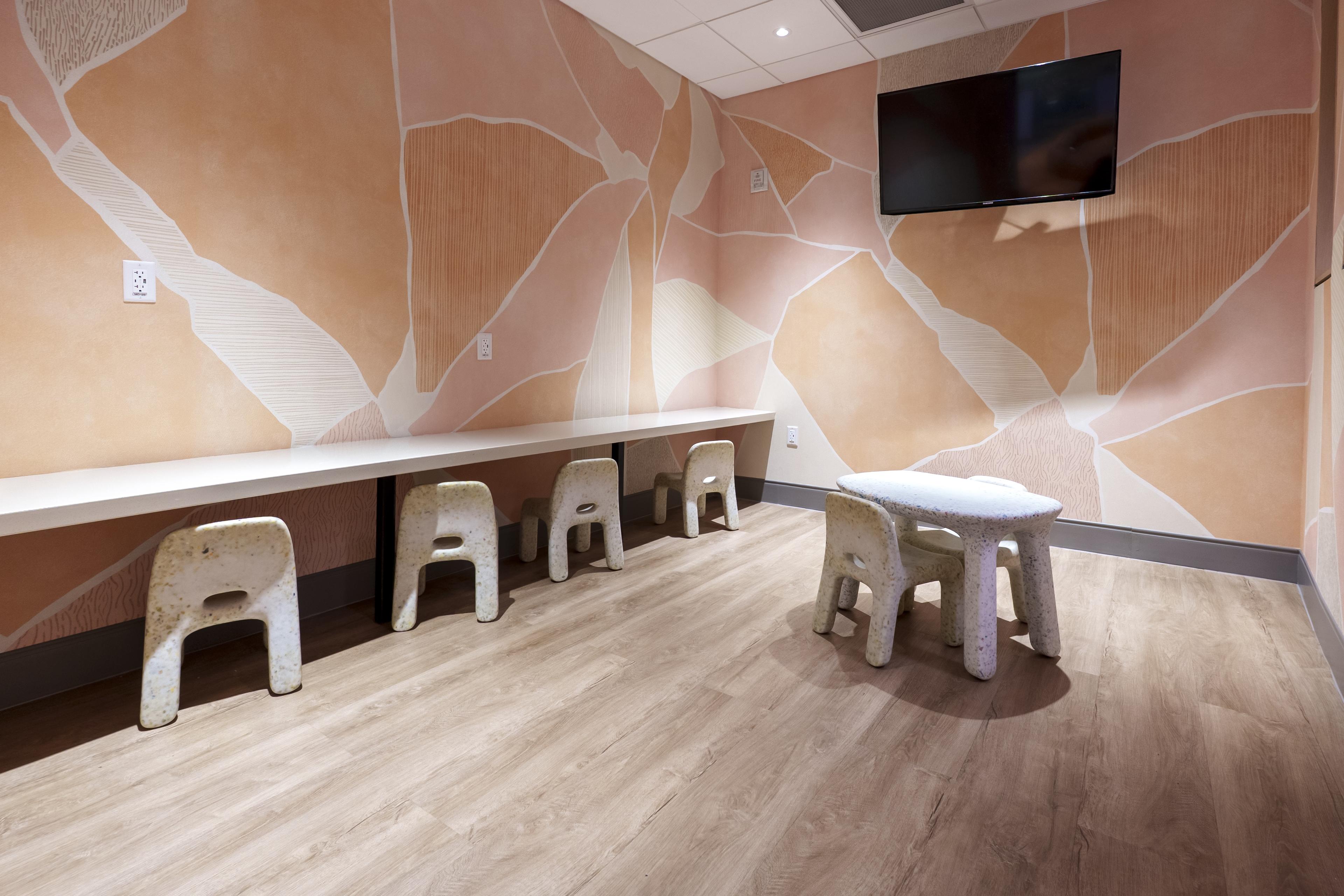 The Club MCO (Gates 70-99), Orlando FL International, USA The Club MCO (Gates 70-99), Orlando FL International, USA