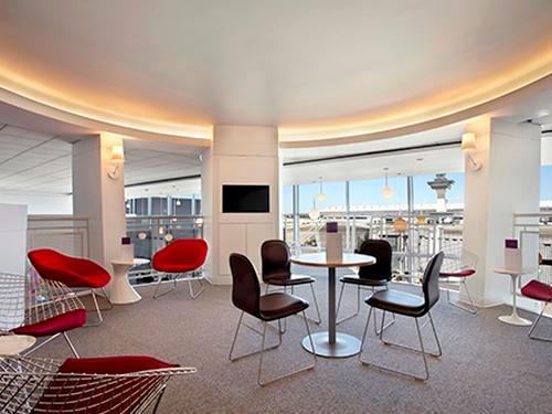 Virgin Atlantic Clubhouse, Washington DC Dulles Intl, USA Virgin Atlantic Clubhouse, Washington DC Dulles Intl, USA