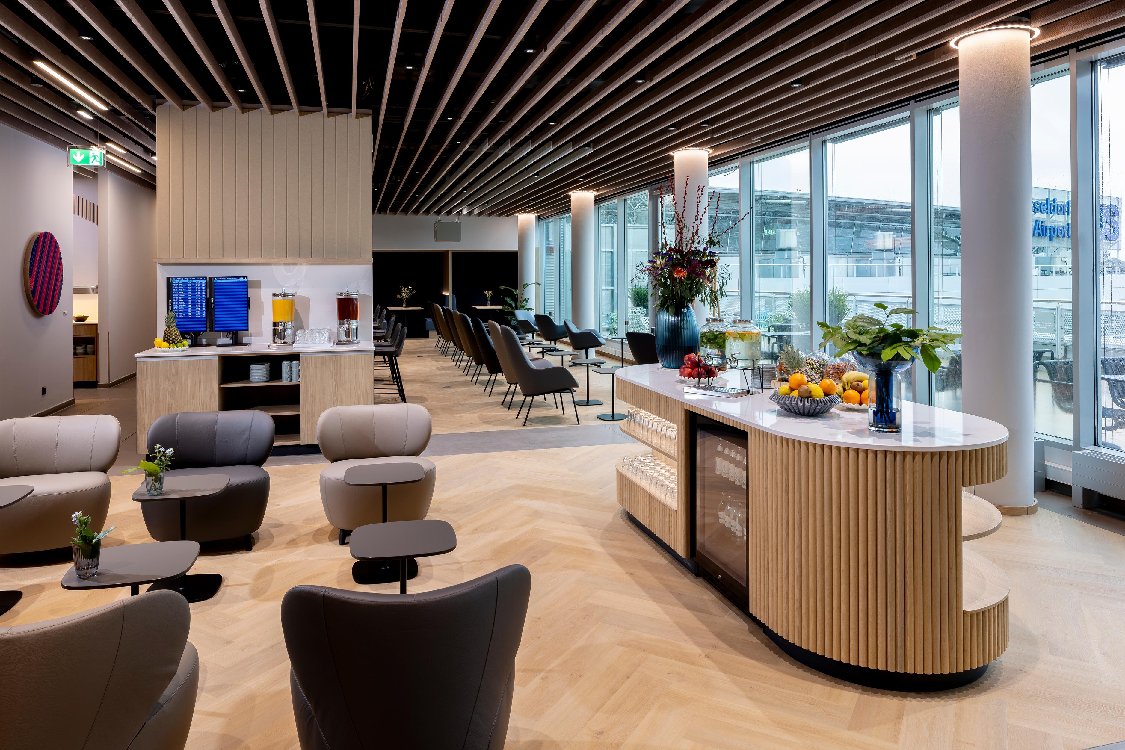 DUS Rhein Lounge, Düsseldorf, Germany DUS Rhein Lounge, Düsseldorf, Germany