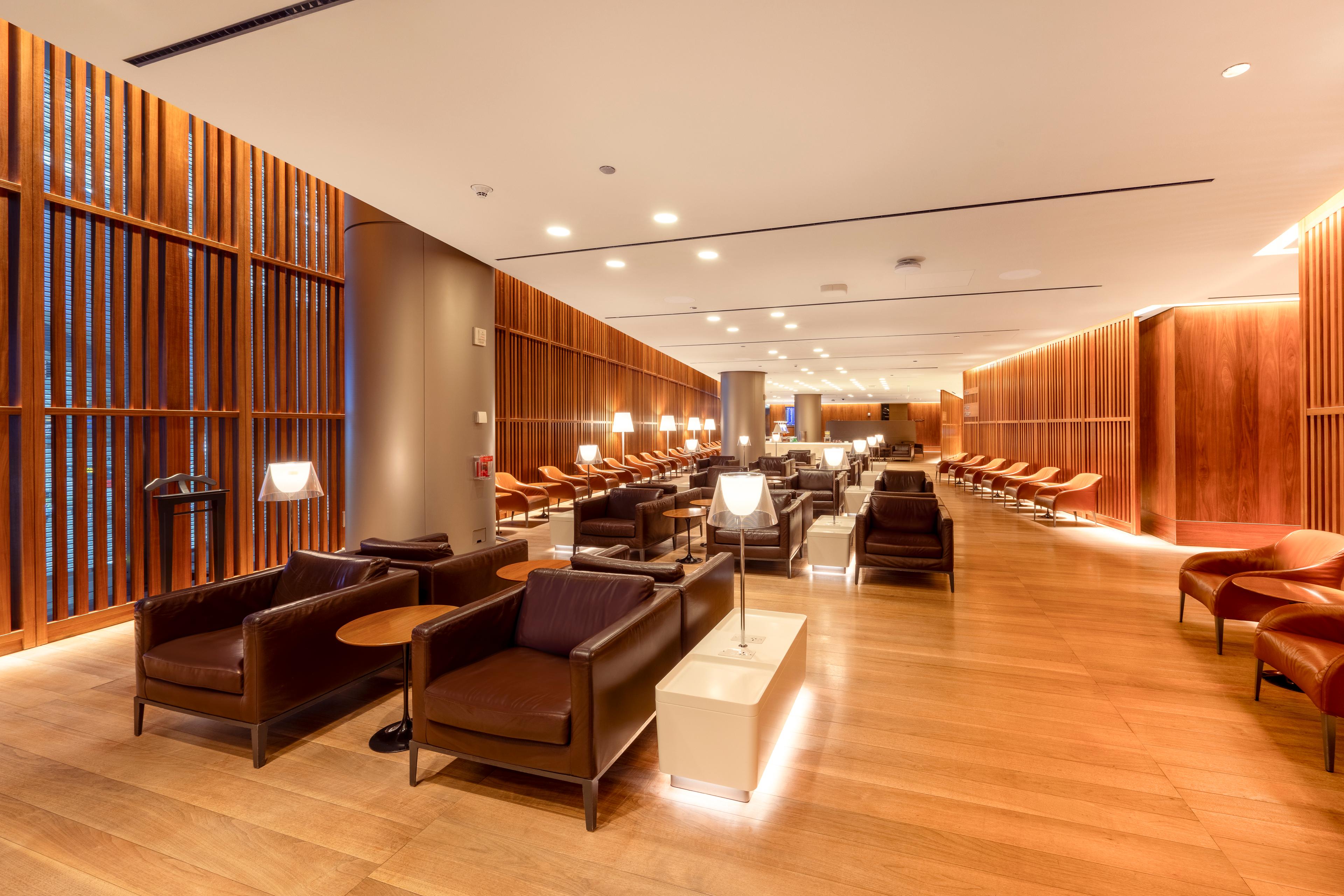 Al Maha Lounge (Southeast), Doha Hamad International, Qatar Al Maha Lounge (Southeast), Doha Hamad International, Qatar