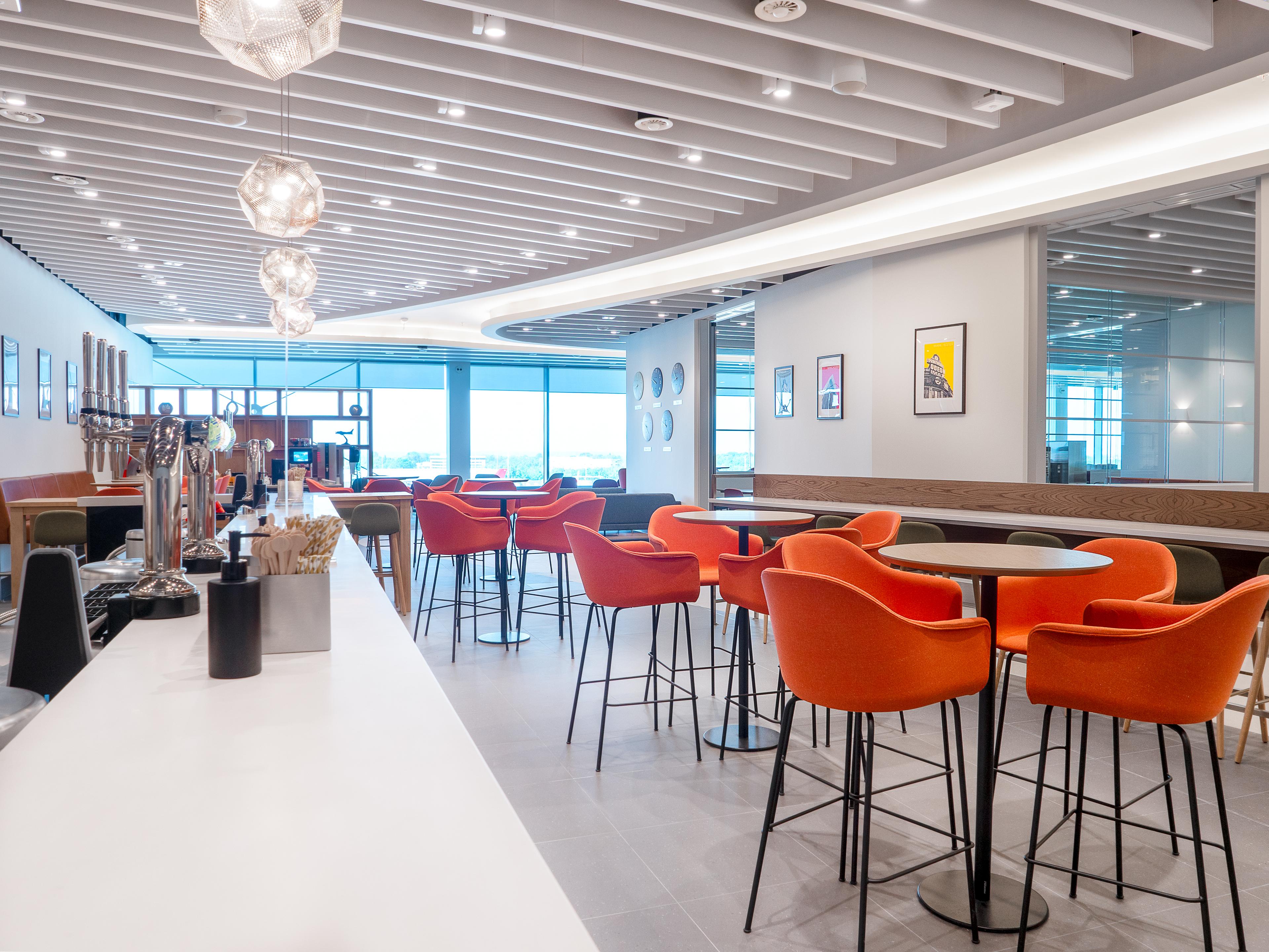 Escape Lounges, Manchester International, United Kingdom Escape Lounges, Manchester International, United Kingdom