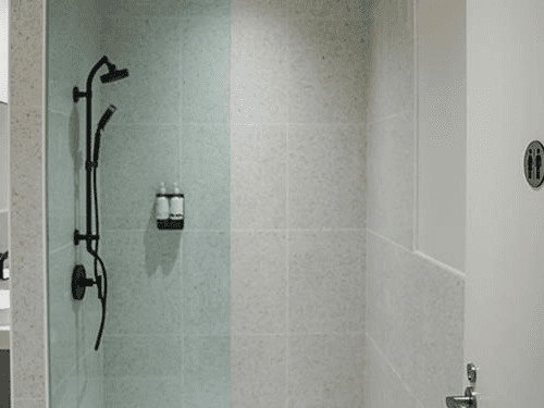 Plaza Premium Lounge (USA Departures)_Vancouver Intl_Canada Plaza Premium Lounge (USA Departures)_Vancouver Intl_Canada