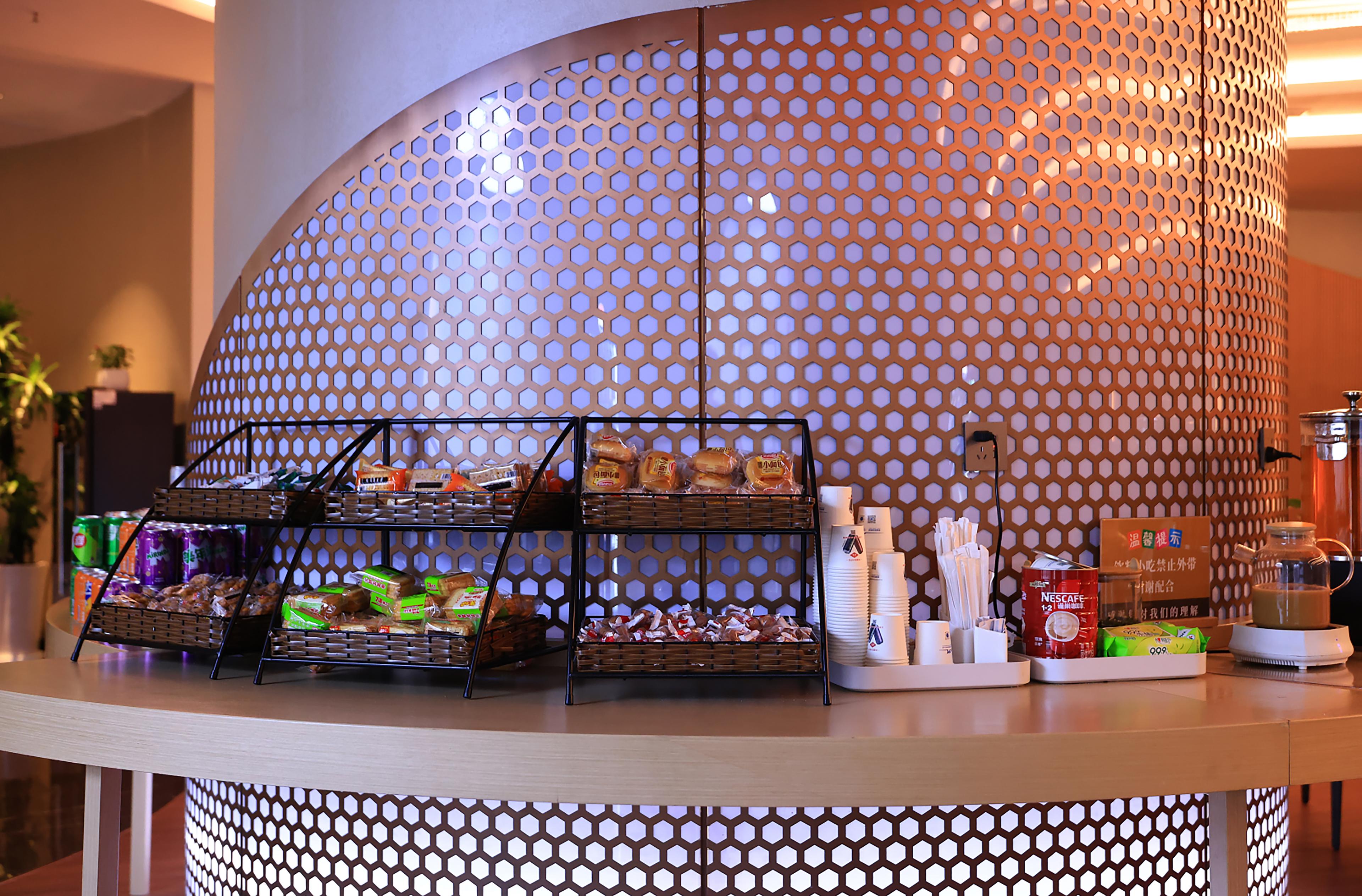 Domestic First/Business Class Lounge, Urumqi Tianshan International, China Domestic First/Business Class Lounge, Urumqi Tianshan International, China