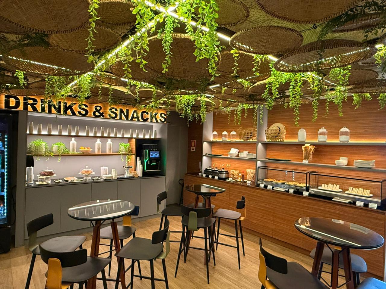 Blue Lounge Noronha, Fernando de Noronha (Gov. Carlos Wilson), Brazil Blue Lounge Noronha, Fernando de Noronha (Gov. Carlos Wilson), Brazil