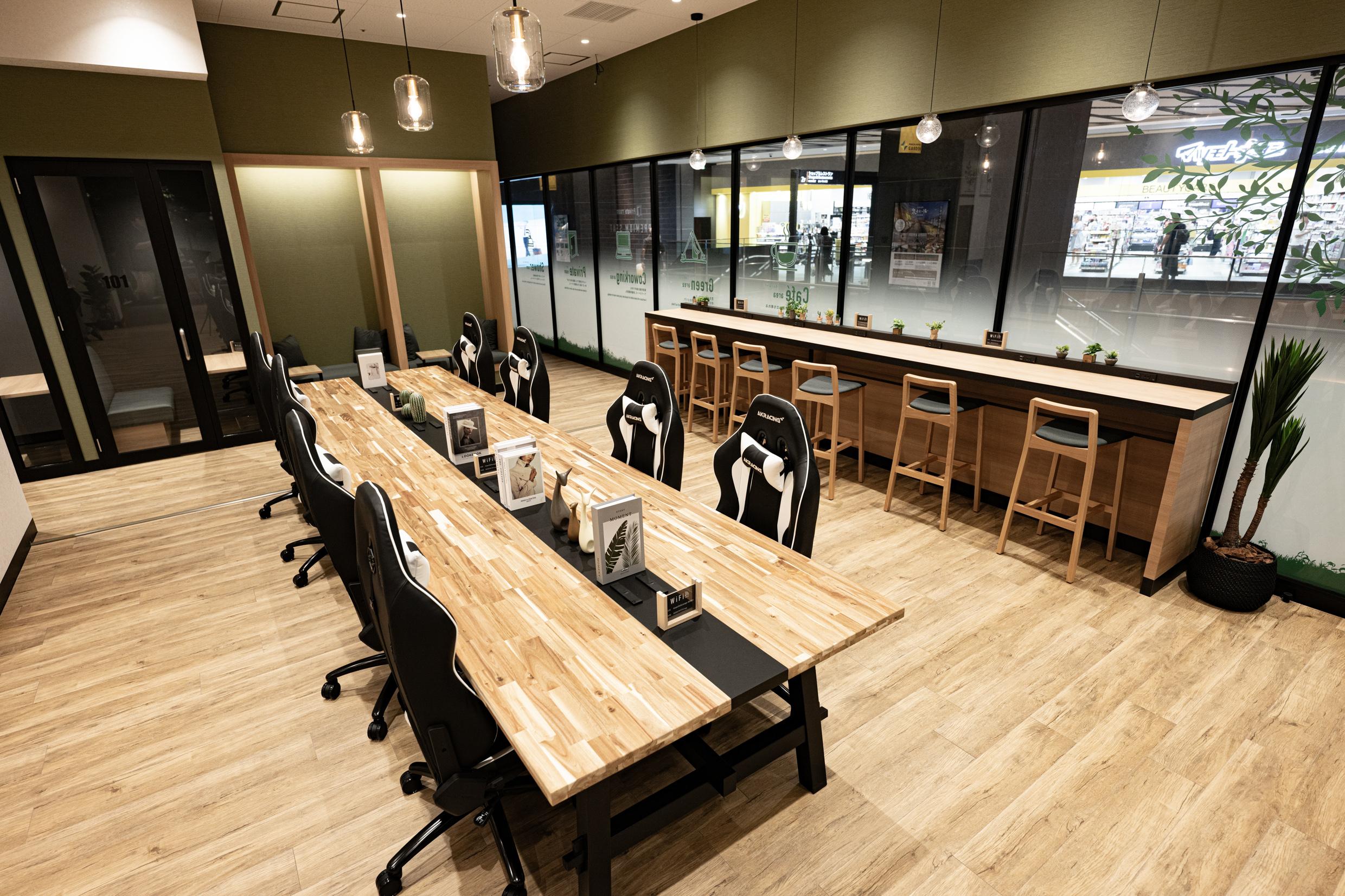 Airport Cafe Lounge NODOKA