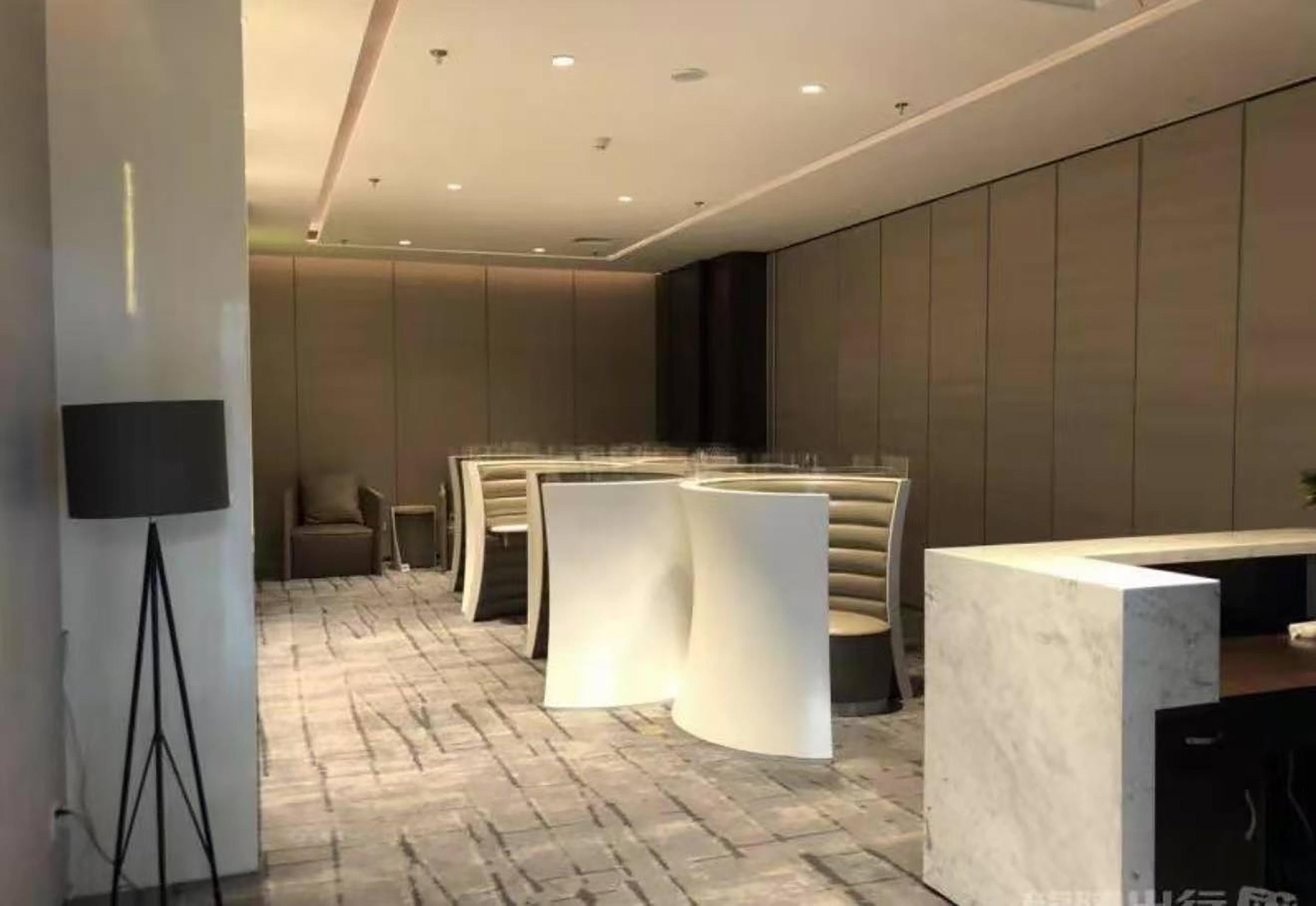 First Class Lounge, Yan'an Nanniwan, China First Class Lounge, Yan'an Nanniwan, China