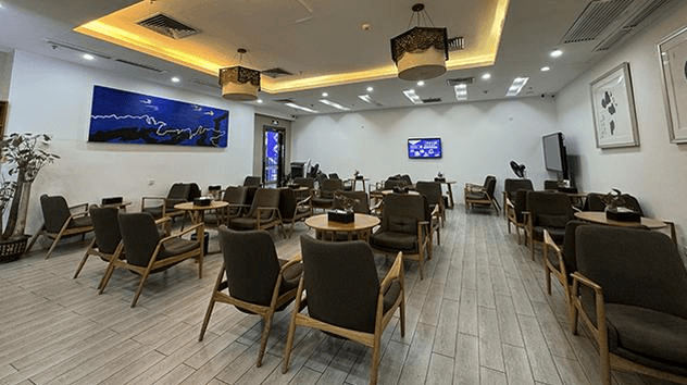 No. 2 Joyful Journey Business Lounge