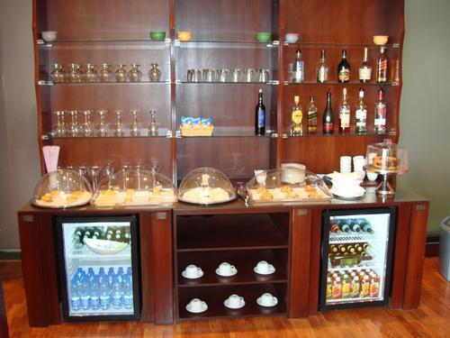 SDS Skye Lounge, Lagos Murtala Muhammed SDS Skye Lounge, Lagos Murtala Muhammed