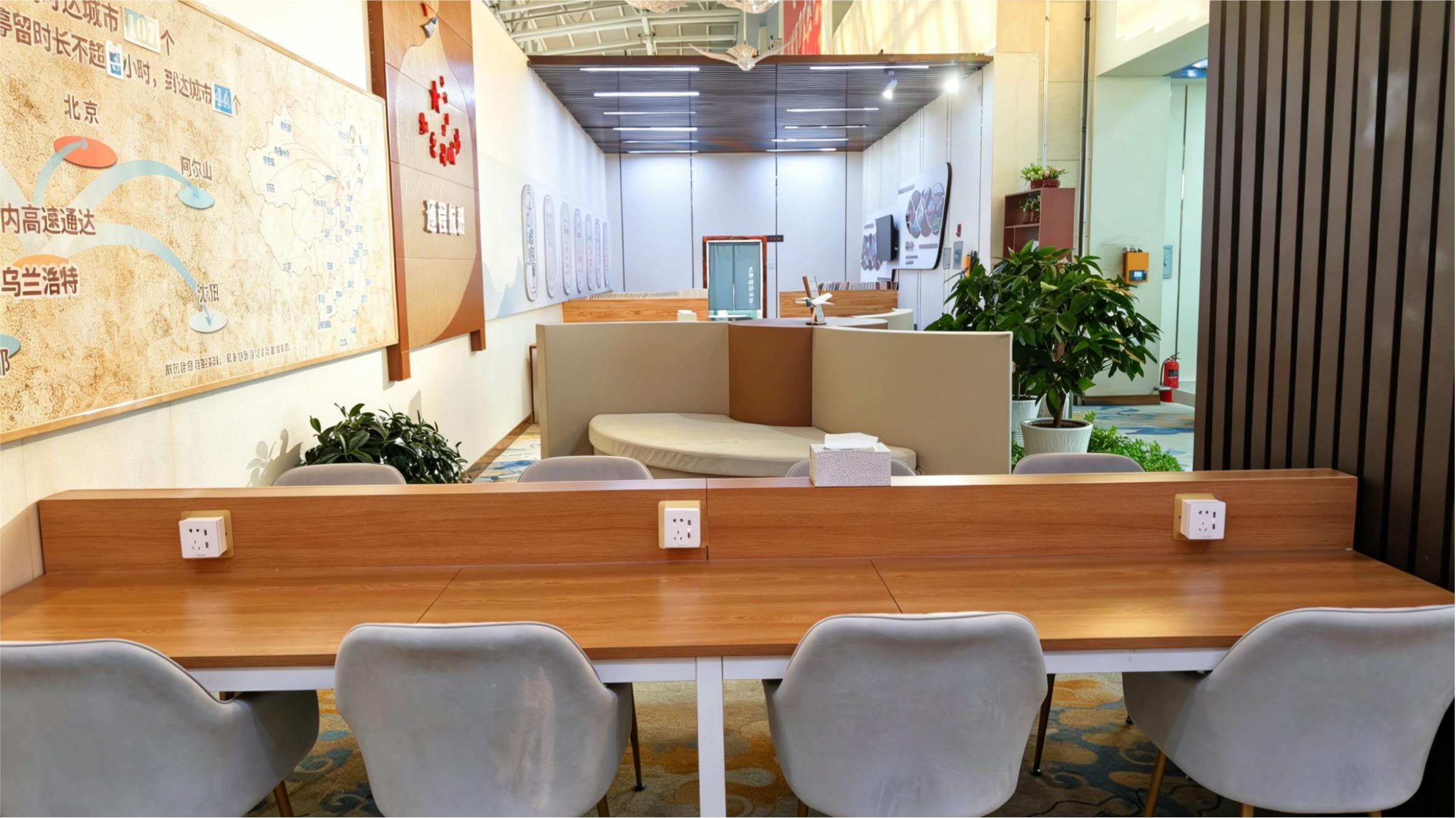 First Class, VIP Lounge, Ulanhot, China First Class, VIP Lounge, Ulanhot, China
