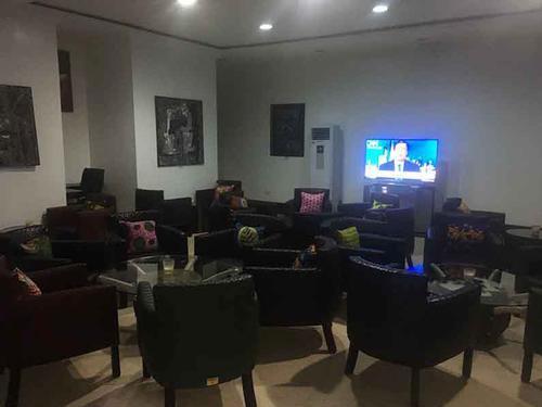 Llegada Arrival Lounge, Lagos Murtala Muhammed Llegada Arrival Lounge, Lagos Murtala Muhammed