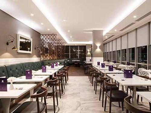 No.1 Gatwick, London Gatwick No.1 Gatwick, London Gatwick