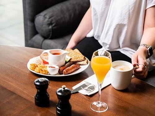 No.1 Gatwick, London Gatwick No.1 Gatwick, London Gatwick