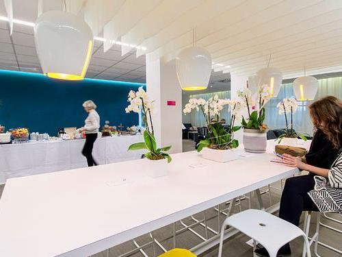 Salon Azur, Nice Cote d Azur Salon Azur, Nice Cote d Azur