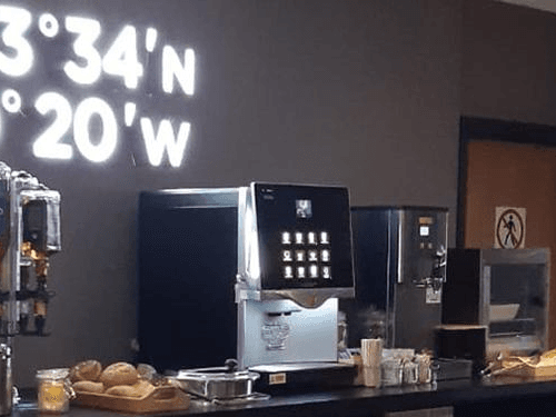 Aspire Lounge_Humberside Intl_UK Aspire Lounge_Humberside Intl_UK